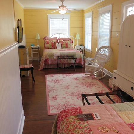 Yellow House B&B Salado Экстерьер фото